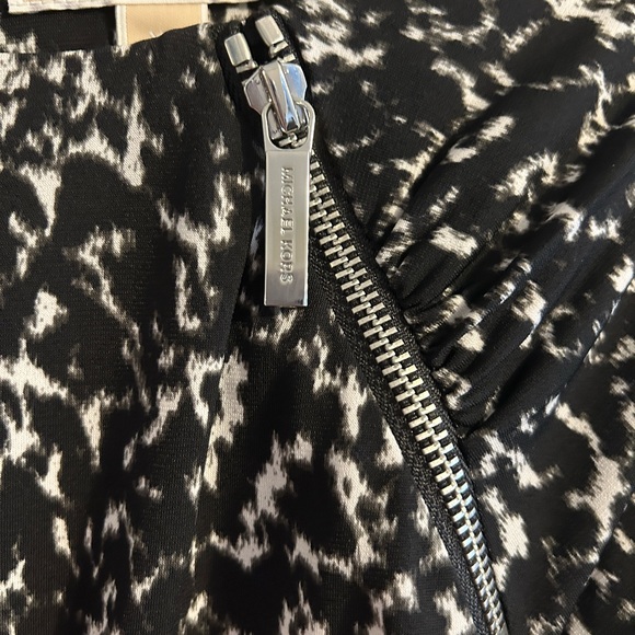 Michael Kors 3/4 dress - Picture 4 of 4